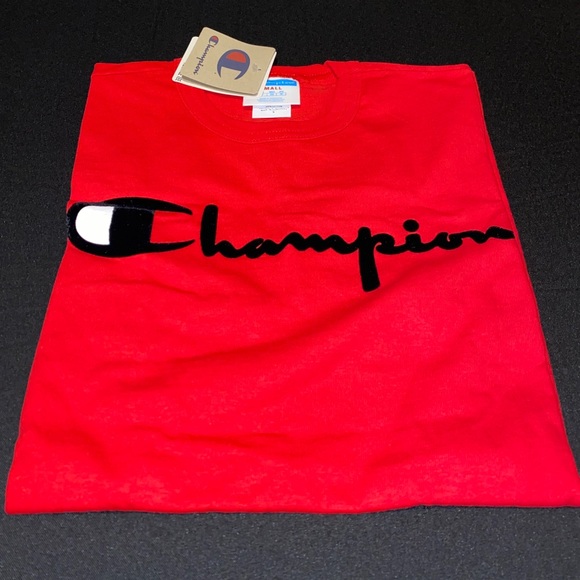 CHAMPION Men’s Heritage Tee Red T-Shirt - Picture 2 of 3
